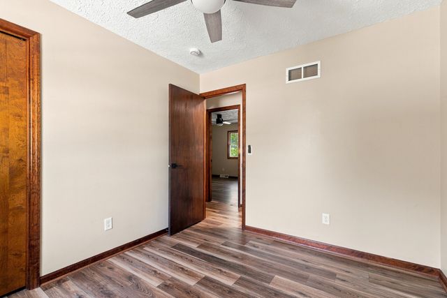 1955 Danbury Drive, Bettendorf, IA 52722