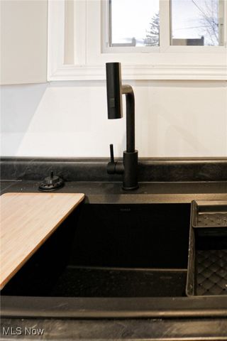 3556 Avalon Road, Shaker Heights, OH 44120