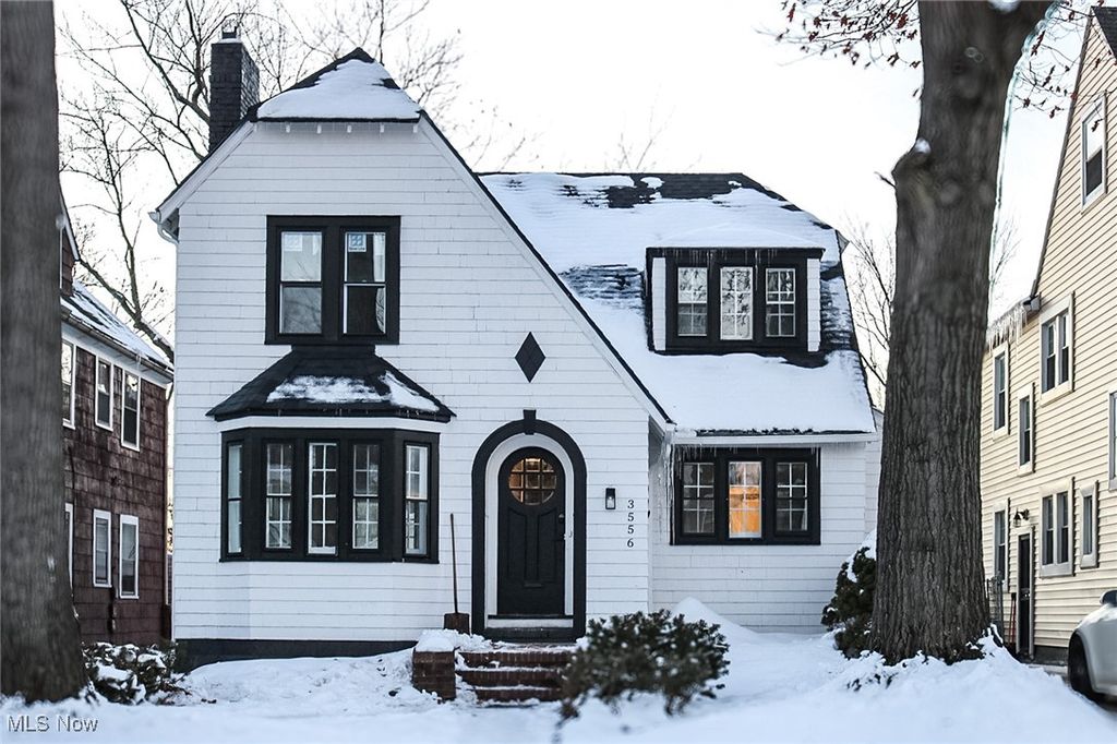 3556 Avalon Road, Shaker Heights, OH 44120