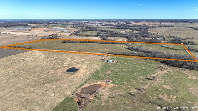 12537 N AR 43 Hwy, Maysville, AR 72747