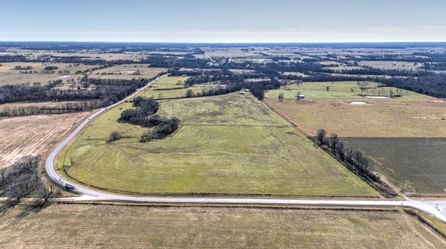 12537 N AR 43 Hwy, Maysville, AR 72747