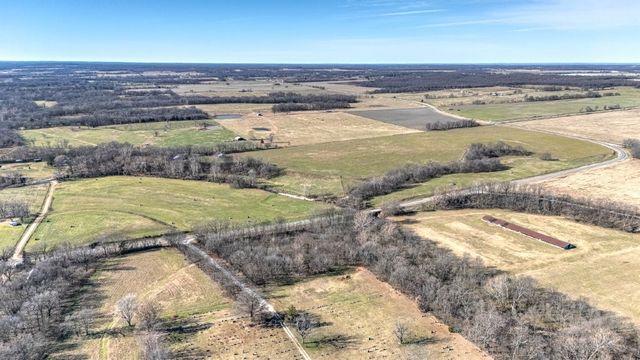 12537 N AR 43 Hwy, Maysville, AR 72747