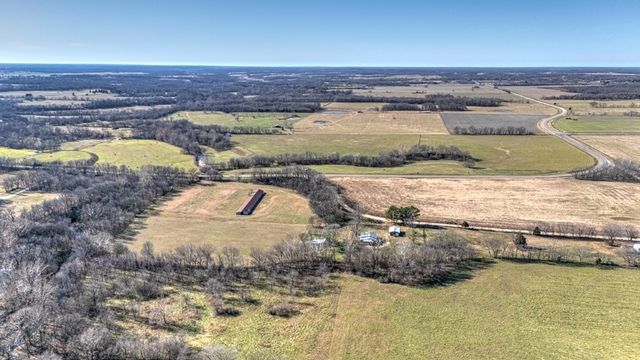 12537 N AR 43 Hwy, Maysville, AR 72747