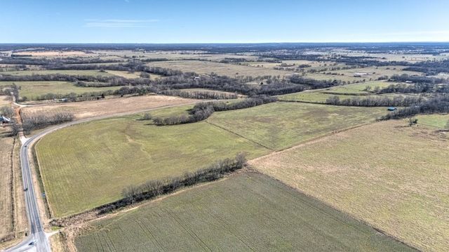 12537 N AR 43 Hwy, Maysville, AR 72747