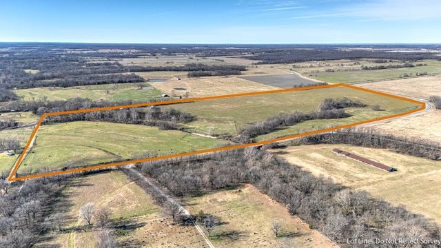 12537 N AR 43 Hwy, Maysville, AR 72747