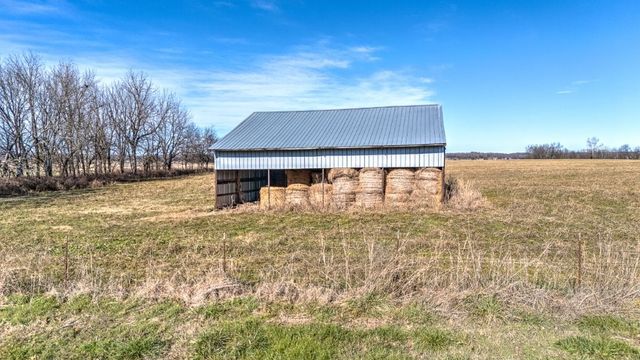 12537 N AR 43 Hwy, Maysville, AR 72747