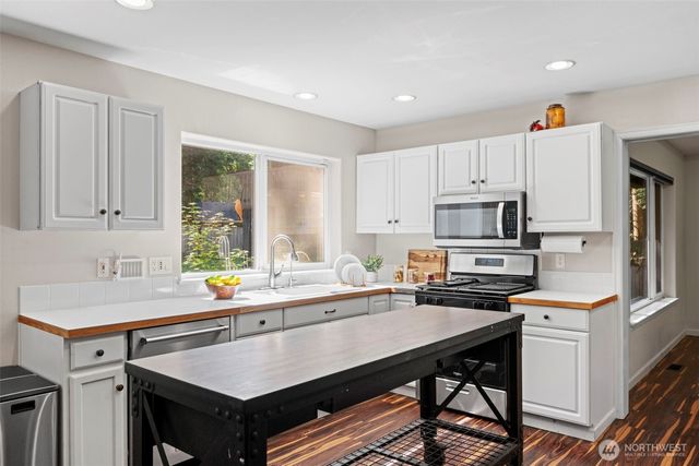 31663 NE 106th Street, Carnation, WA 98014