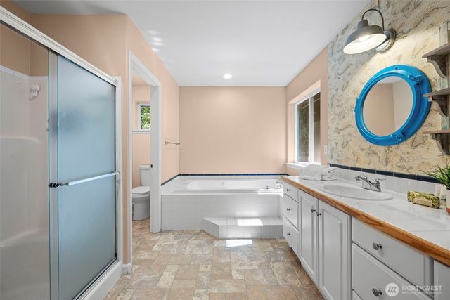 31663 NE 106th Street, Carnation, WA 98014