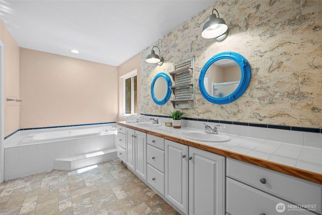 31663 NE 106th Street, Carnation, WA 98014