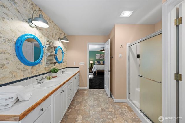 31663 NE 106th Street, Carnation, WA 98014