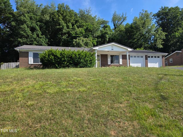 183 Claremont Circle, Bristol, VA 24201