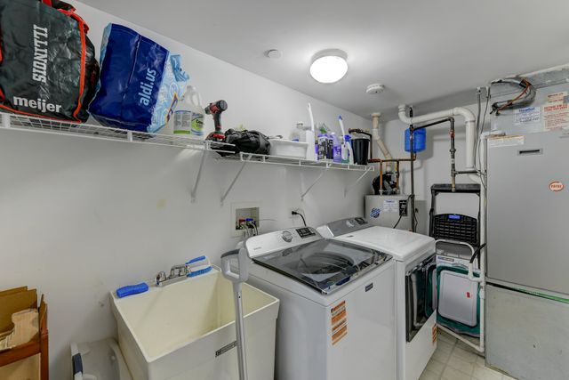 6810 W Winding Trail 202, Oak Forest, IL 60452