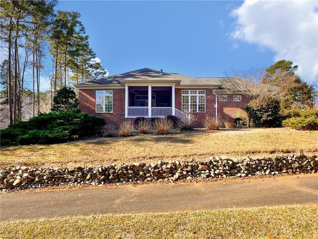 2650 Fox Ridge Road, Asheboro, NC 27205