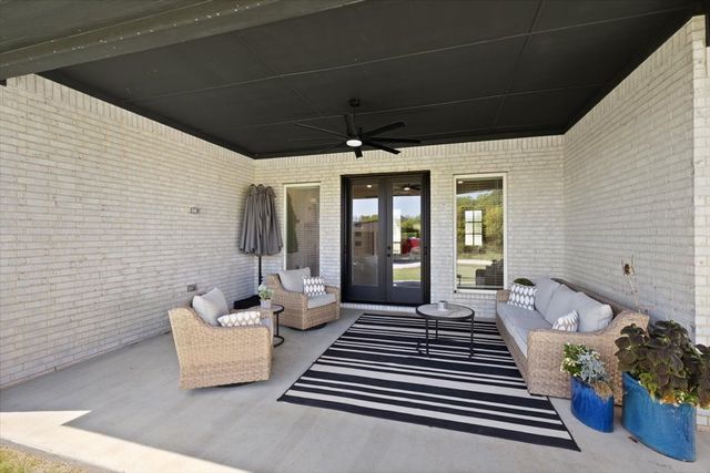 1028 Gatlin Circle, Springtown, TX 76082