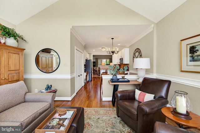 304 GREENBRIAR DR, West Chester, PA 19382