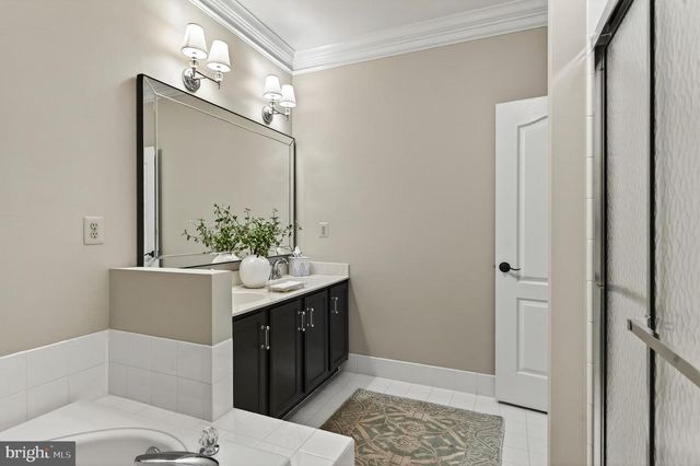 304 GREENBRIAR DR, West Chester, PA 19382