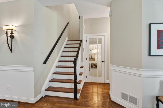 304 GREENBRIAR DR, West Chester, PA 19382