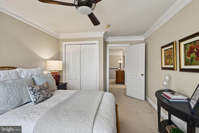 304 GREENBRIAR DR, West Chester, PA 19382