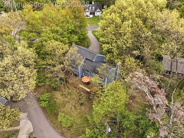 784 Maury Place, Howell, MI 48843