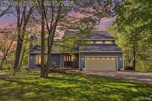 784 Maury Place, Howell, MI 48843
