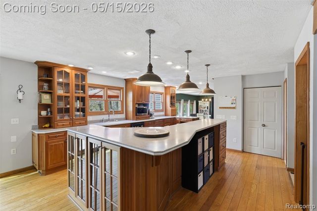 784 Maury Place, Howell, MI 48843