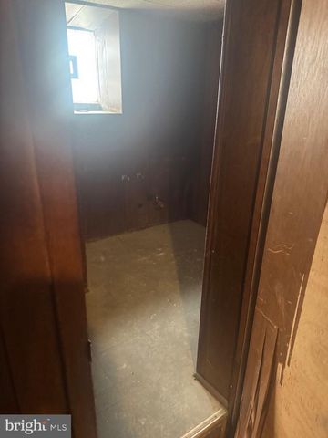 5552 MASTER ST, Philadelphia, PA 19131