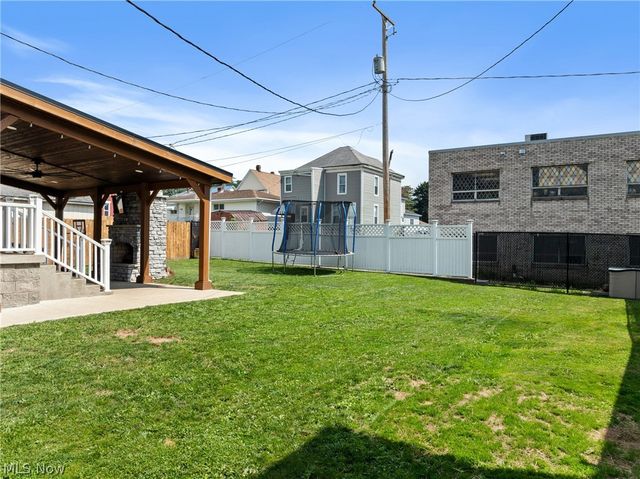 614 Hickory Street, Martins Ferry, OH 43935