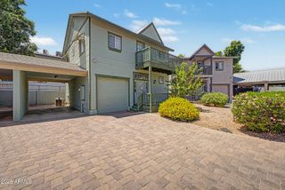 2016 S HAMMOND Drive 103, Tempe, AZ 85282