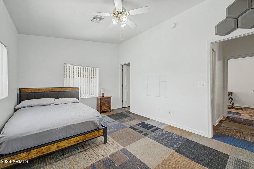 Image 14 of property listing at 2016 S HAMMOND Drive 103, Tempe, AZ 85282