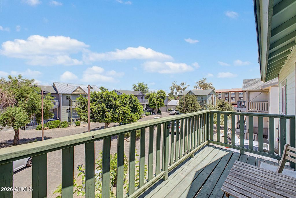 Image 25 of property listing at 2016 S HAMMOND Drive 103, Tempe, AZ 85282