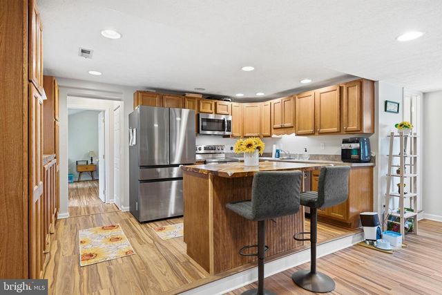 29884 ROOFTOP CIR, Mechanicsville, MD 20659