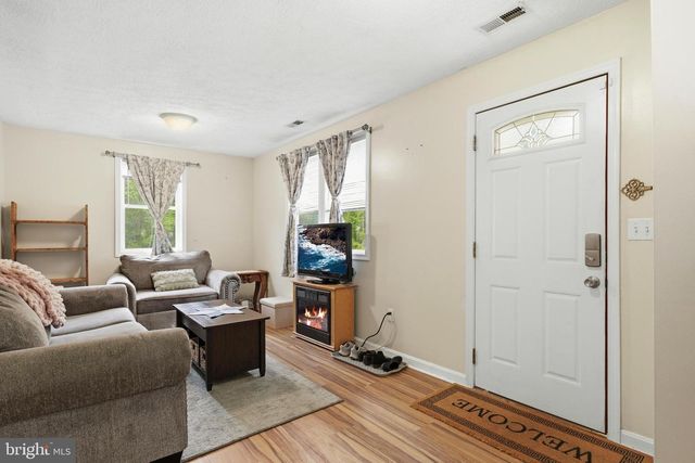 29884 ROOFTOP CIR, Mechanicsville, MD 20659