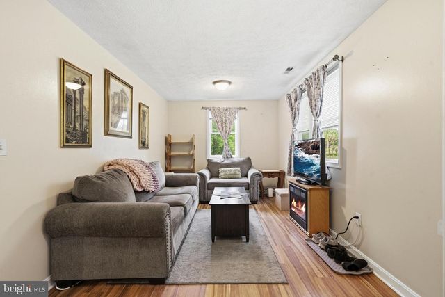 29884 ROOFTOP CIR, Mechanicsville, MD 20659