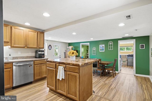 29884 ROOFTOP CIR, Mechanicsville, MD 20659