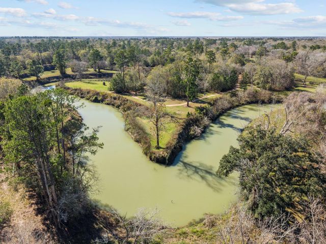 0 Highway 35, Alvin, TX 77511