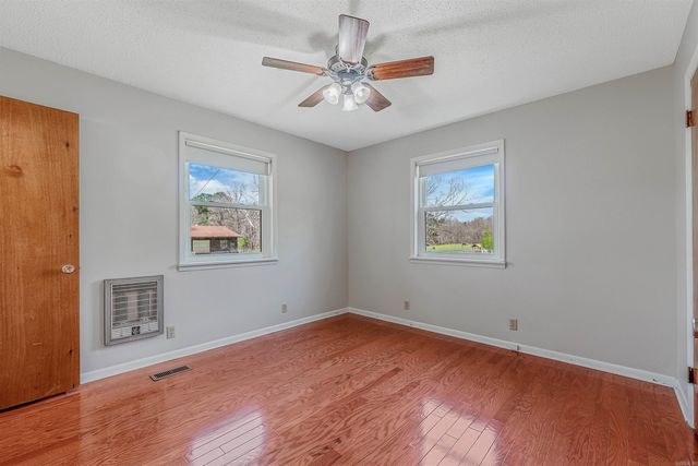 11902 Chariot Drive, Little Rock, AR 72206