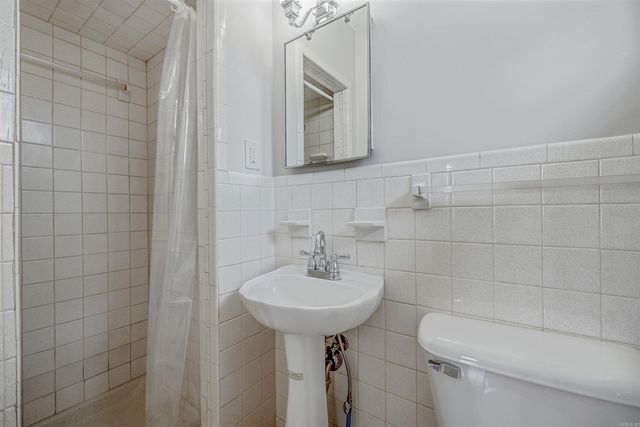 11902 Chariot Drive, Little Rock, AR 72206