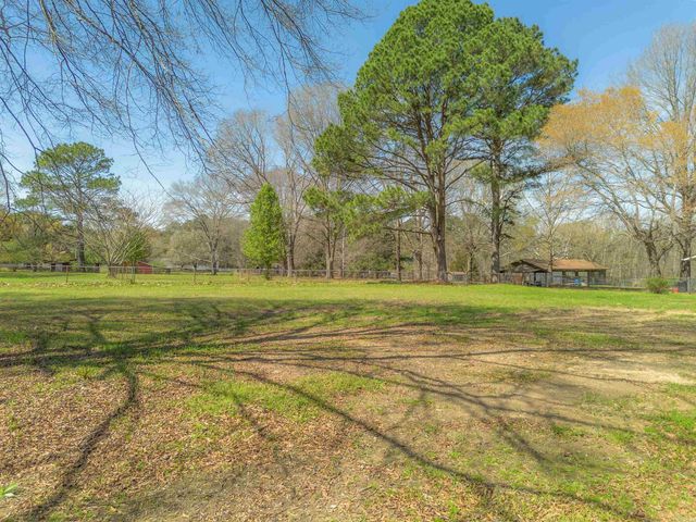 11902 Chariot Drive, Little Rock, AR 72206