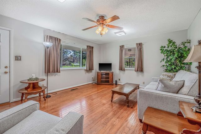 11902 Chariot Drive, Little Rock, AR 72206