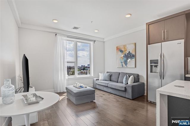 6401 Park Avenue 401, West New York, NJ 07093