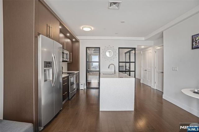 6401 Park Avenue 401, West New York, NJ 07093