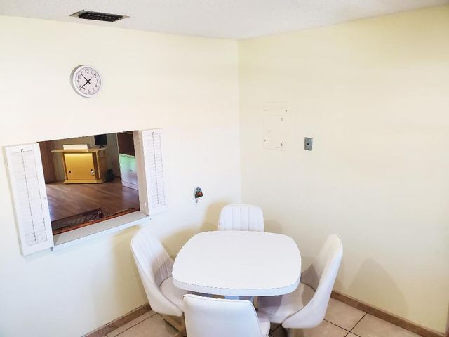 155 Amherst Lane, Lake Worth, FL 33467