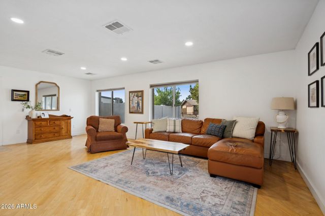 6001 E THUNDERBIRD Road, Scottsdale, AZ 85254