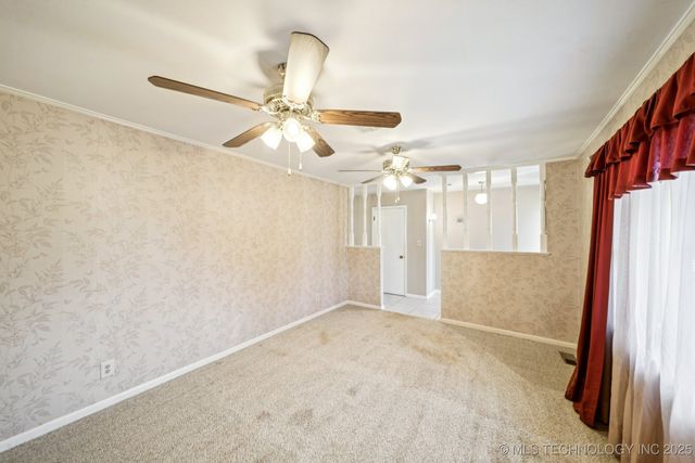 1221 S 105th East Avenue, Tulsa, OK 74128