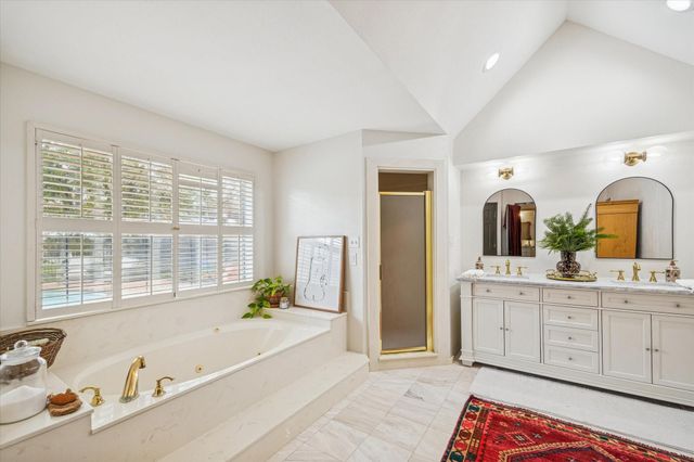 660 Louisiana Park, Conroe, TX 77302