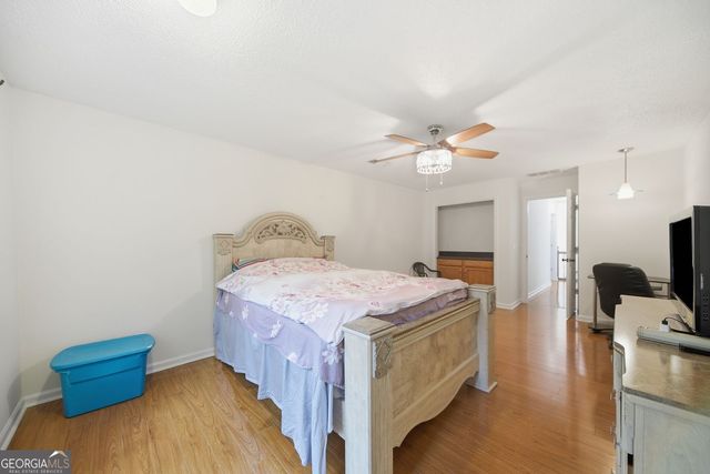 1875 Dovonshire Road SW, Marietta, GA 30064