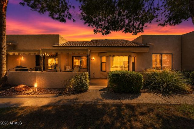 14300 W BELL Road 211, Surprise, AZ 85374