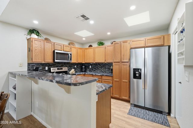 14300 W BELL Road 211, Surprise, AZ 85374