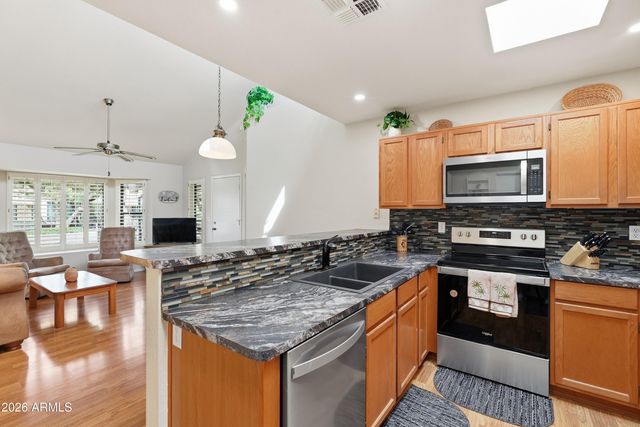 14300 W BELL Road 211, Surprise, AZ 85374