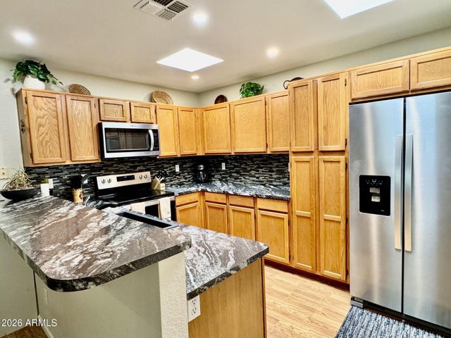 14300 W BELL Road 211, Surprise, AZ 85374